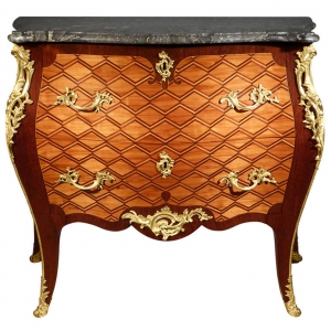 A Dutch Louis XV commode attributed to Matthijs Horrix
