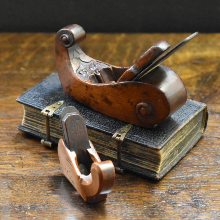 Two Antique Dutch 18th Century Boxwood & Iron Violin Planes Hart