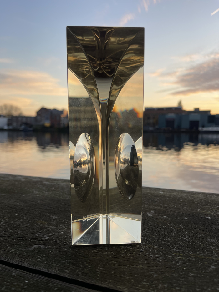 ガラスオブジェ、ヤン・シュトハンズル(JAN STOHANZL) 作  チェコ ガラスオブジェ、ヤン・シュトハンズル(JAN STOHANZL) 作 チェコ