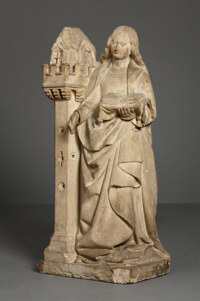 Limestone statue of Saint Barbara | Kollenburg Antiquairs