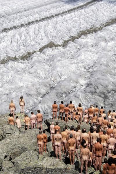 TEL AVIV - Naked crowds in public places have made American photographer ... TEL AVIV - Naked crowds in public places have made American photographer ...