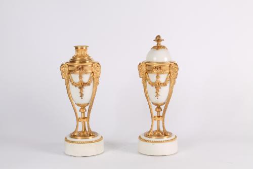 A pair French Louis XVI-style gilt bronze and marble urns of 'double usage' circa 1870