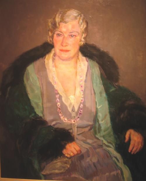 Portrait of a lady with a furcoat