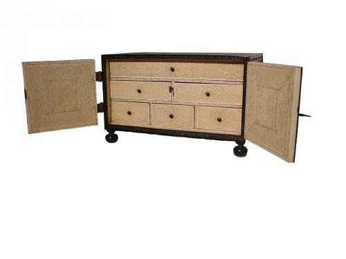 Anglo-indian Ceylonese ebony and ivory table cabinet 