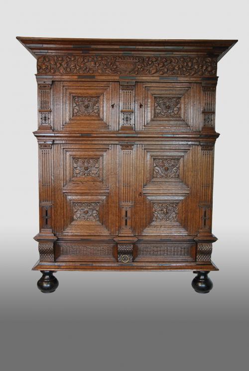 Dutch renaissance cupboard, 17th century.