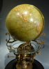 Uitzonderlijke Franse globe klok, Pendule Cosmographique Mouret , Parijs circa 1880.