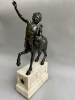 Bronzen beeld van de jonge Furietti centaur