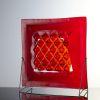 Louis la Rooy (Amsterdam 1947), red glassobject in metalen stand - Louis La Rooy
