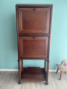 Karel Petrus Cornelis de Bazel, Den Helder 1869-1923 Amsterdam, walnut secretaire à abattant. - K.P.C. de Bazel