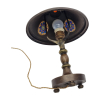 Jan Eisenloeffel (1876-1957), bronzen bureaulamp, gepatineerd, met messing kap en drie venster-emaille medaillons. Bovenop de kap gemonteerd een geslepen siersteen, ca.1915 - Jan Eisenloeffel
