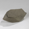 Kayoko Hoshino (1949), abstract shaped, stoneware, lidded box, decorated inside with silver foil, design & execution own studio in Japan. Purchased at gallery Carla Koch Amsterdam around 2007. - Kayoko Hoshino