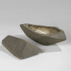 Kayoko Hoshino (1949), abstract shaped, stoneware, lidded box, decorated inside with silver foil, design & execution own studio in Japan. Purchased at gallery Carla Koch Amsterdam around 2007. - Kayoko Hoshino