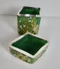 Kyohei Fujita (1921-2004), large, ornamented, lidded box, green glass with gold foils - Kyohei Fujita