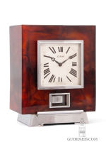 A French Art Deco ambrolite Reutter Atmos clock, circa 1935