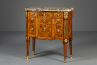 French Transition commode, Pierre Macret
