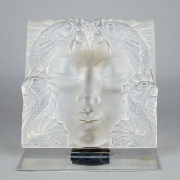 R. Lalique, mask de femme, ontwerp 1935, na 1951 opnieuw in productie genomen