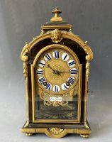 Small tortoiseshell Régence Pendule, signed, c. 1720.