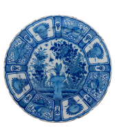 A Blue and White Delft Earthenware ‘Kraak’-Style Charger - Jan Teunis Dextra