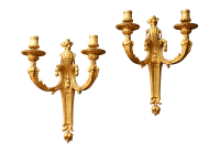 Een paar Franse Louis XVI stijl Wandappliques