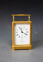 One piece case carriage clock, chronometer escapement. Signed Henry Robert à Paris, c. 1840.
