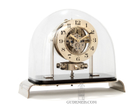 Een fraaie Franse Art Deco Reutter patent atmos klok, model P01, circa 1935.