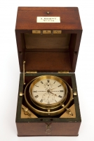 Ned. marine chronometer gesigneerd en genummerd  Andreas Hohwü Amsterdam, No 334, 56 uurs, circa 1860.