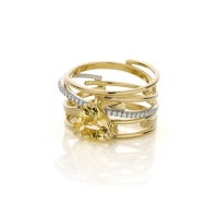 Ring met driehoekige gele korund en diamanten - Sabine Eekels