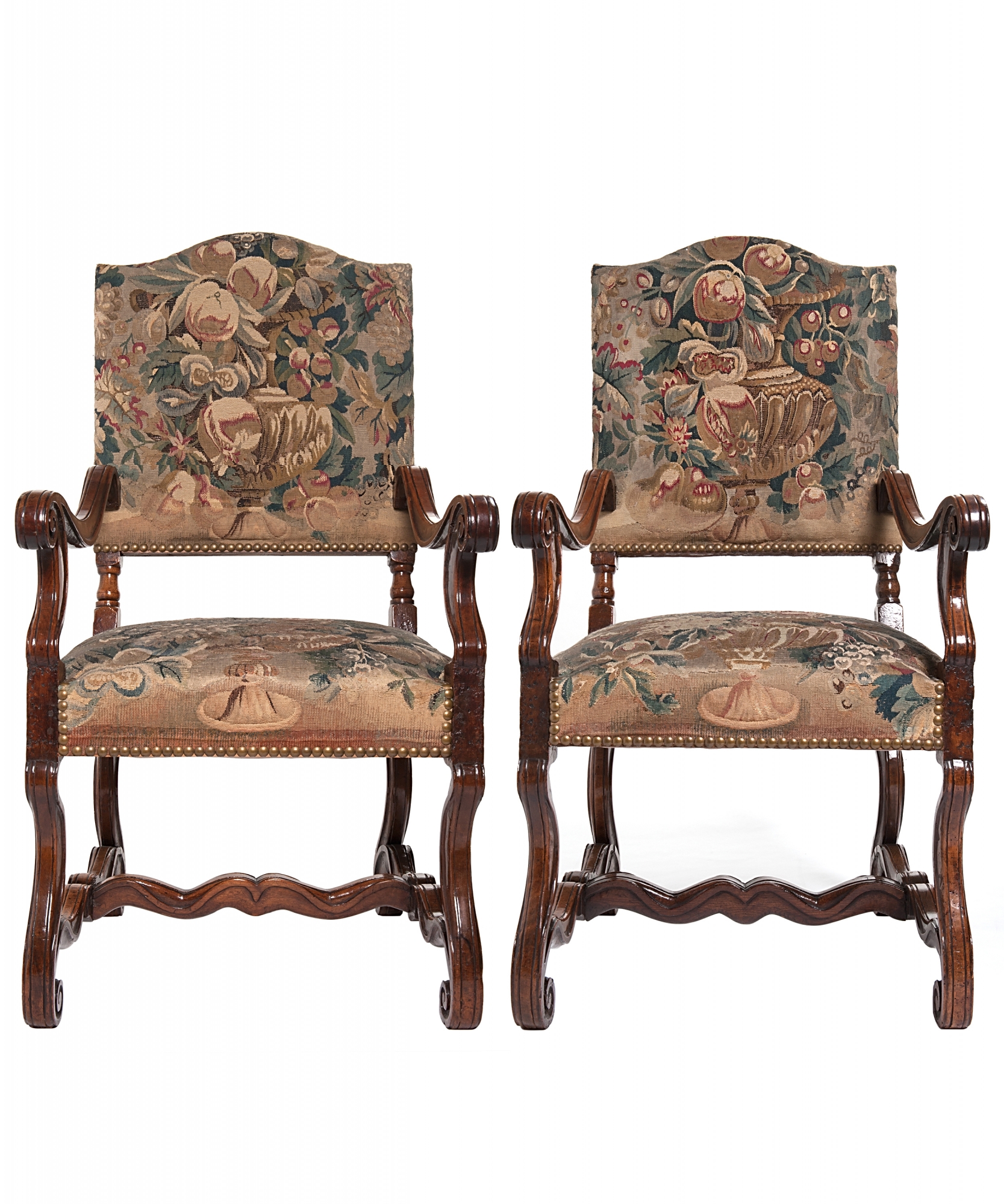 Tweet crisis Automatisch A Good Pair of Gobelin Upholstered Walnut Louis XIV Arm Chairs | ArtListings