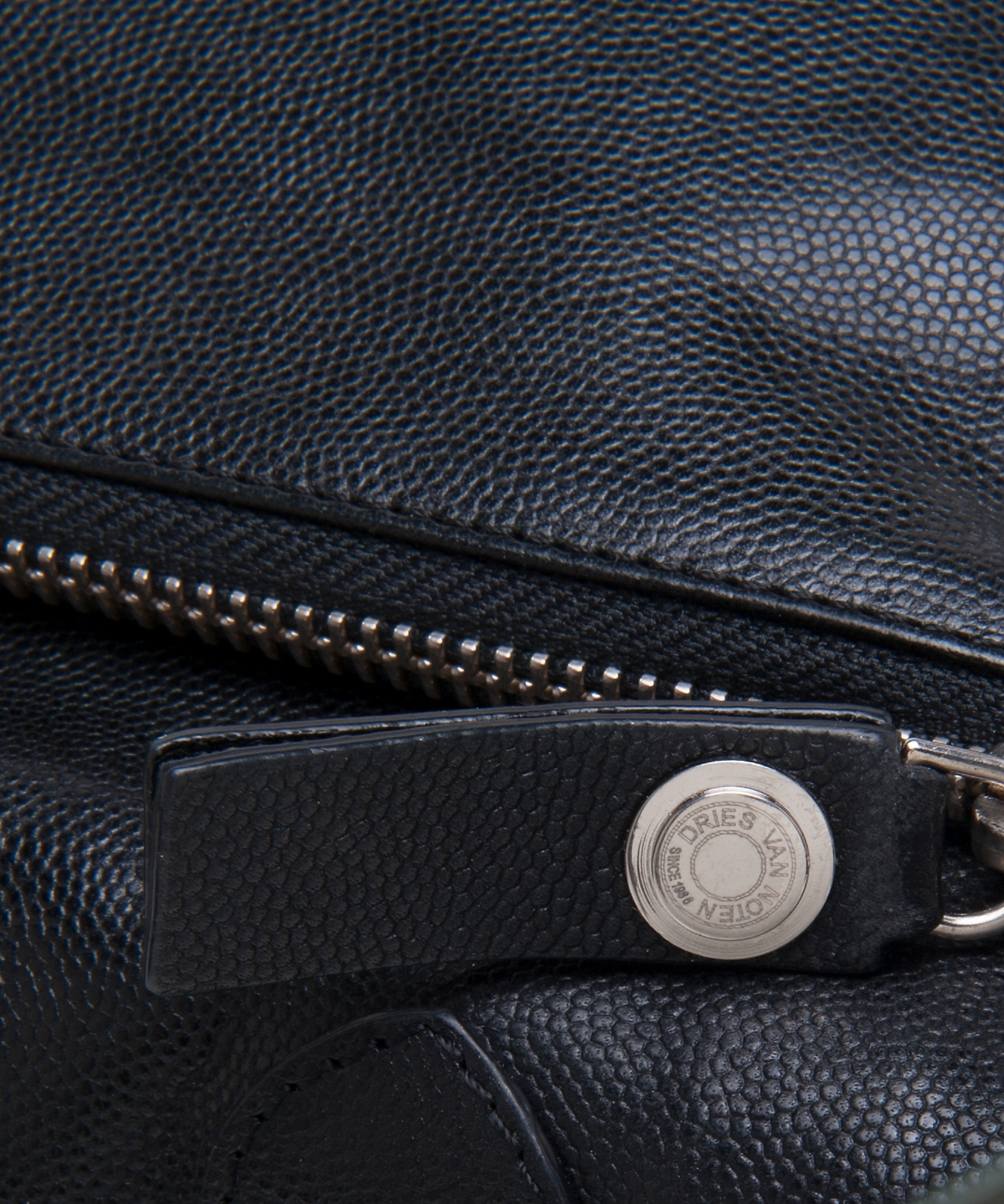 Dries Van Noten Black Leather Shoulder Bag - Dries van Noten | ArtListings