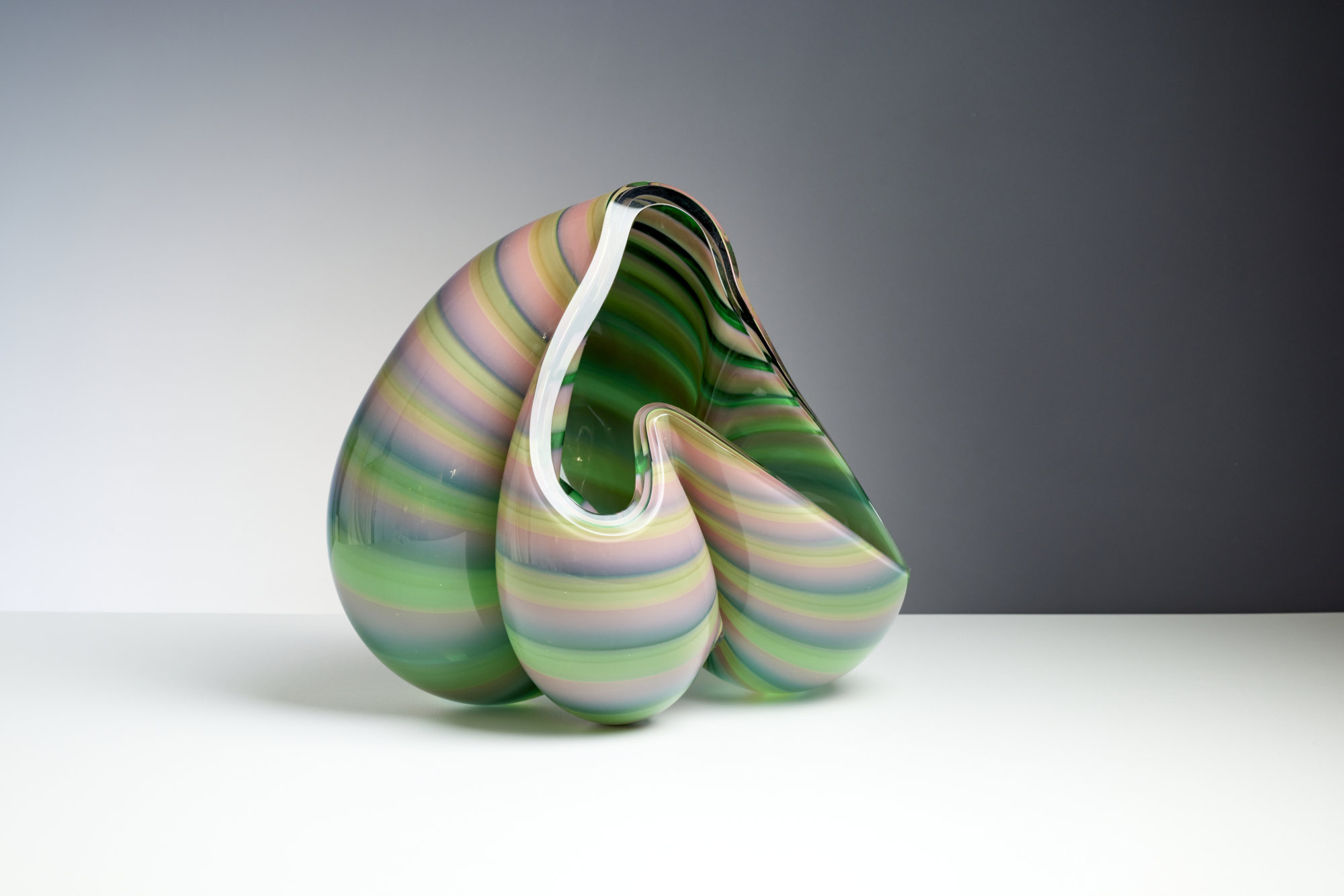 Barbara Nanning (Amsterdam 1957), glass object sculptural bowl ...