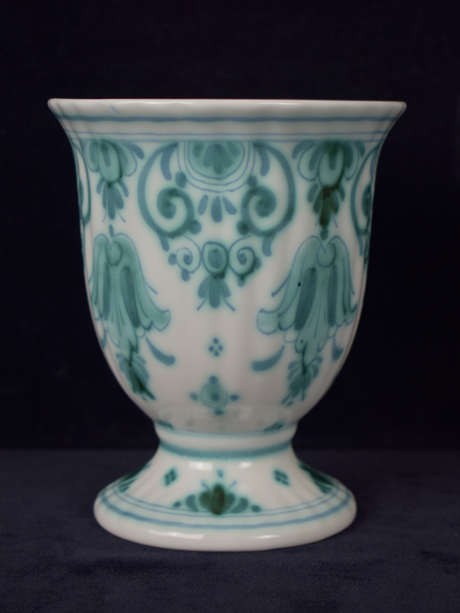 Rare Dutch Green & White Royal Delft Delvert Footed Vase - 1970 - ROYAL ...