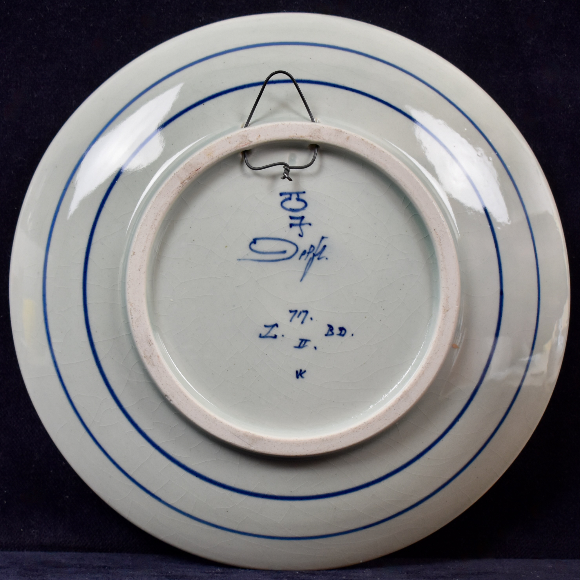 Dutch Blue & White Royal Delft Commemorative Plate KLM PH - AIP