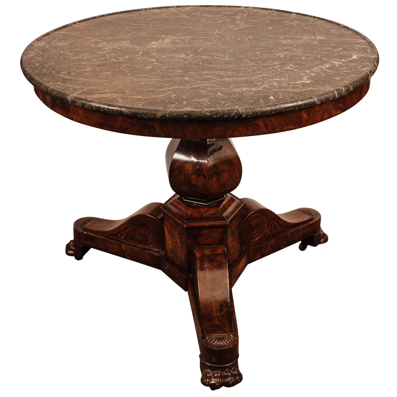 Een ronde franse charles x mahonie tafel met grijs marmeren blad ... Tafel marmer blad