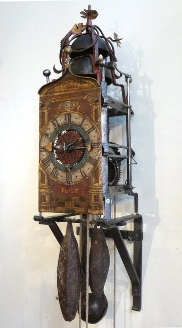 Een gotische klok waag/foliot, Zuid 1607. | ArtListings