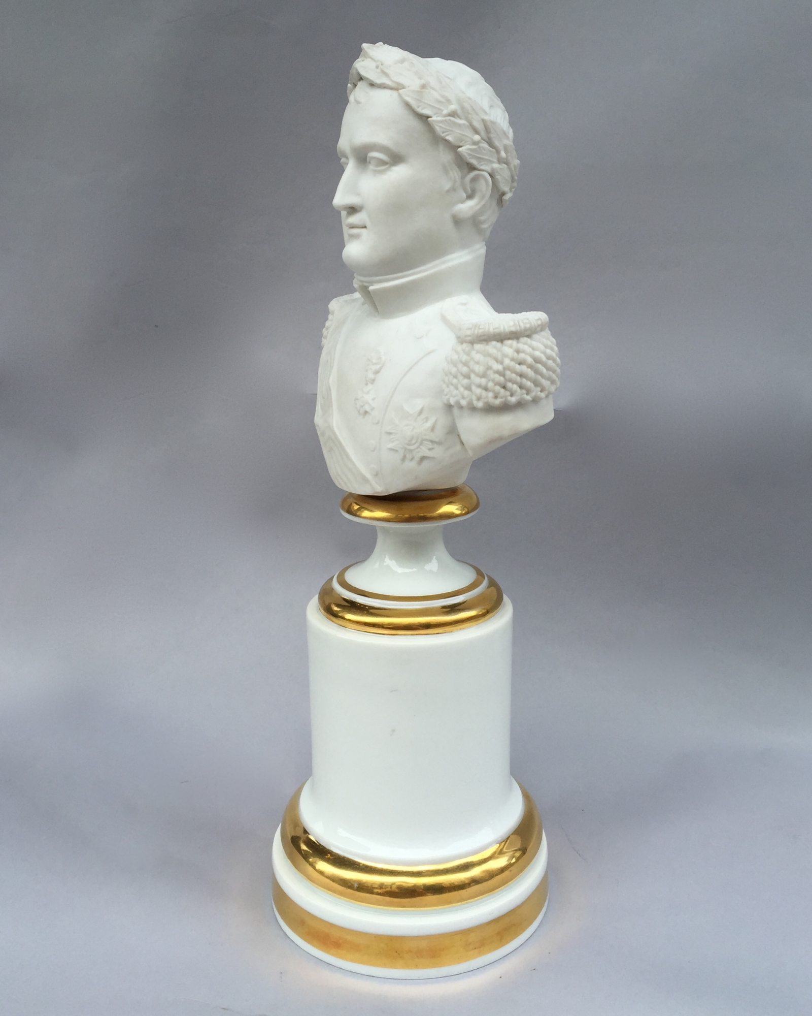 'Porcelaine de Paris' bust of Napoleon | ArtListings
