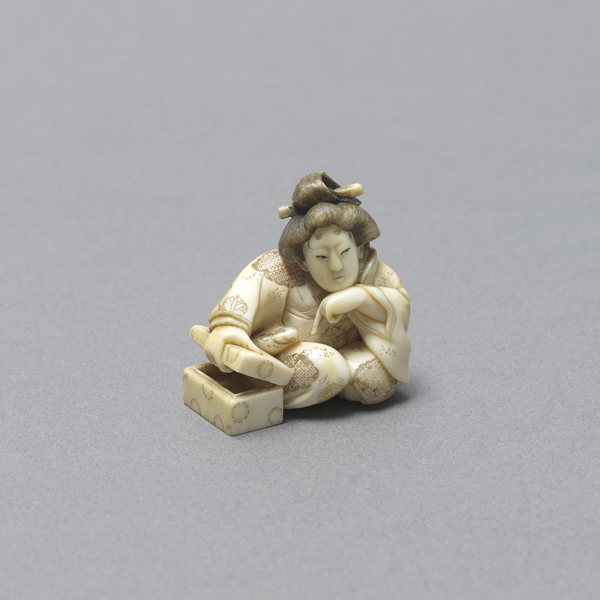 Netsuke Netsuke Wikipedia A Netsuke 根付 Netsɯ̥ke Is A Miniature Sculpture Originating