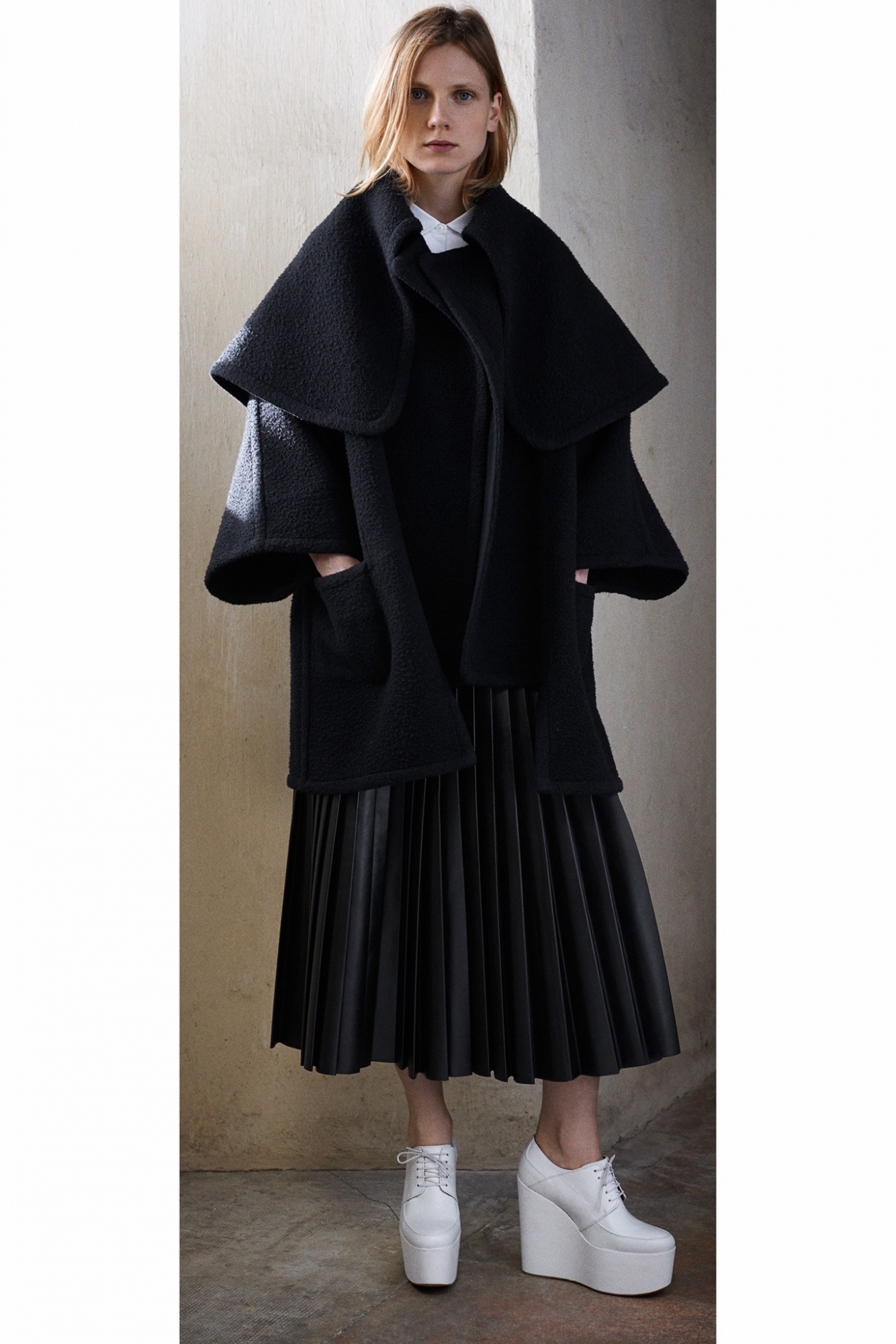 Céline Pre-Fall 2013 Runway Collection Black Wool Cape Coat - Celine ...