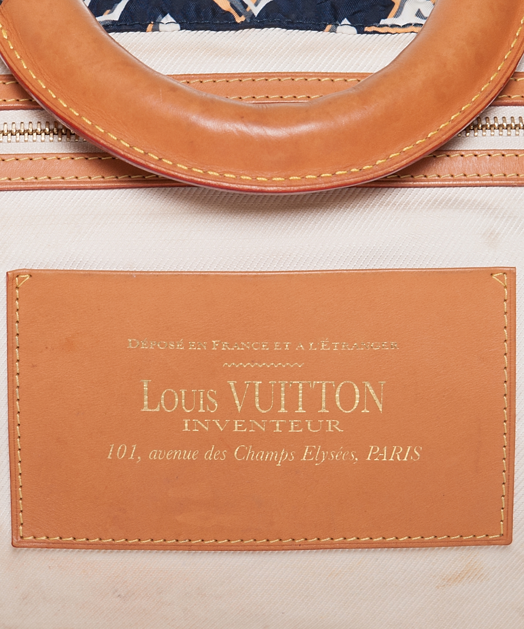 Louis Vuitton Louis Vuitton Cruise Bulles MM Navy Monogram Textured
