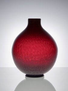 Chris Lanooy, Unique purple bottle vase, Glass Factory Leerdam, 1928 - Chris (C.J.) Lanooy