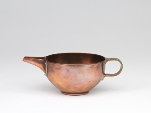 Jan Eisenloeffel, Copper milk jug, ca. 1900 - Jan Eisenloeffel
