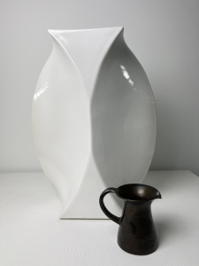 Jan van der Vaart, big unique white glazed stoneware vase, prototype for small 'Multiple' version, 1977 - Jan van der Vaart