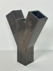 Jan van der Vaart, Y-vormige vaas met drie openingen, 1968. Unieke of zeer weinig voorkomende Multiple. - Johannes Jacobus, Jan van der Vaart
