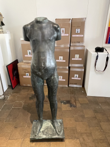 Eja Siepman van de Berg (Eindhoven 1943), bronze sculpture Height 123 cm. - Eja Siepman van den Berg