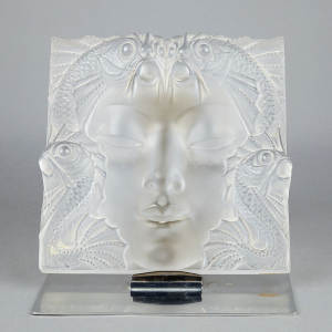 R. Lalique, mask de femme, ontwerp 1935, na 1951 opnieuw in productie genomen