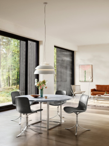 Poul Kjaerholm (Denemarken 1929 - 1980), set (4) PK9 stoelen, (Tulp stoelen) met bruin leren bekleding, editie Kold Christensen - Poul Kjaerholm