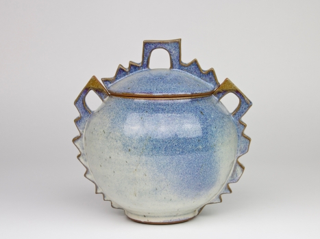 Harriet de Maar-Sielcken, Blue lidded pot, ca. 1989 - Harriet Sielcken