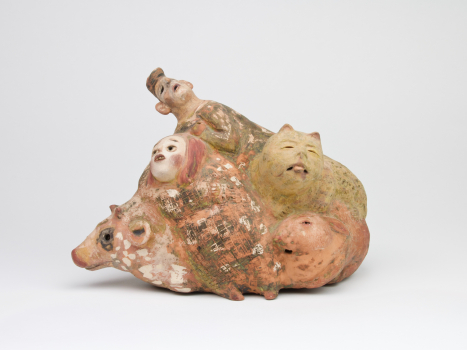 Heidi Daamen, Ceramic sculpture with human and animal figures, 1970s - Heidi Daamen - Meijer