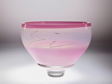 A.D. Copier, Unique pink bowl, executed at Studio de Oude Horn, 1982 - Andries Dirk (A.D.) Copier