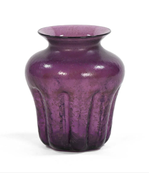 Chris Lebeau (1878-1945), Unica 735, February 1927, free-blown glass with purple color powders and crackle, executed by Ludwig Moser & Sohne, Meierhofen - Chris (J.J.C.) Lebeau
