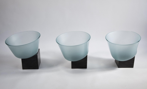 Bert Frijns, Unieke installatie met drie glazen kommen, 1992 - Bert Frijns